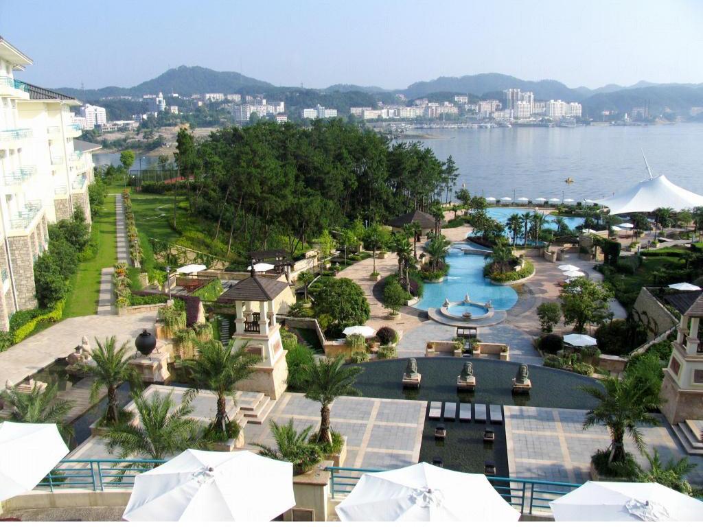 data-lemmaid="5213229">千岛湖开元度假村 /a>始建于2004年,位于杭州