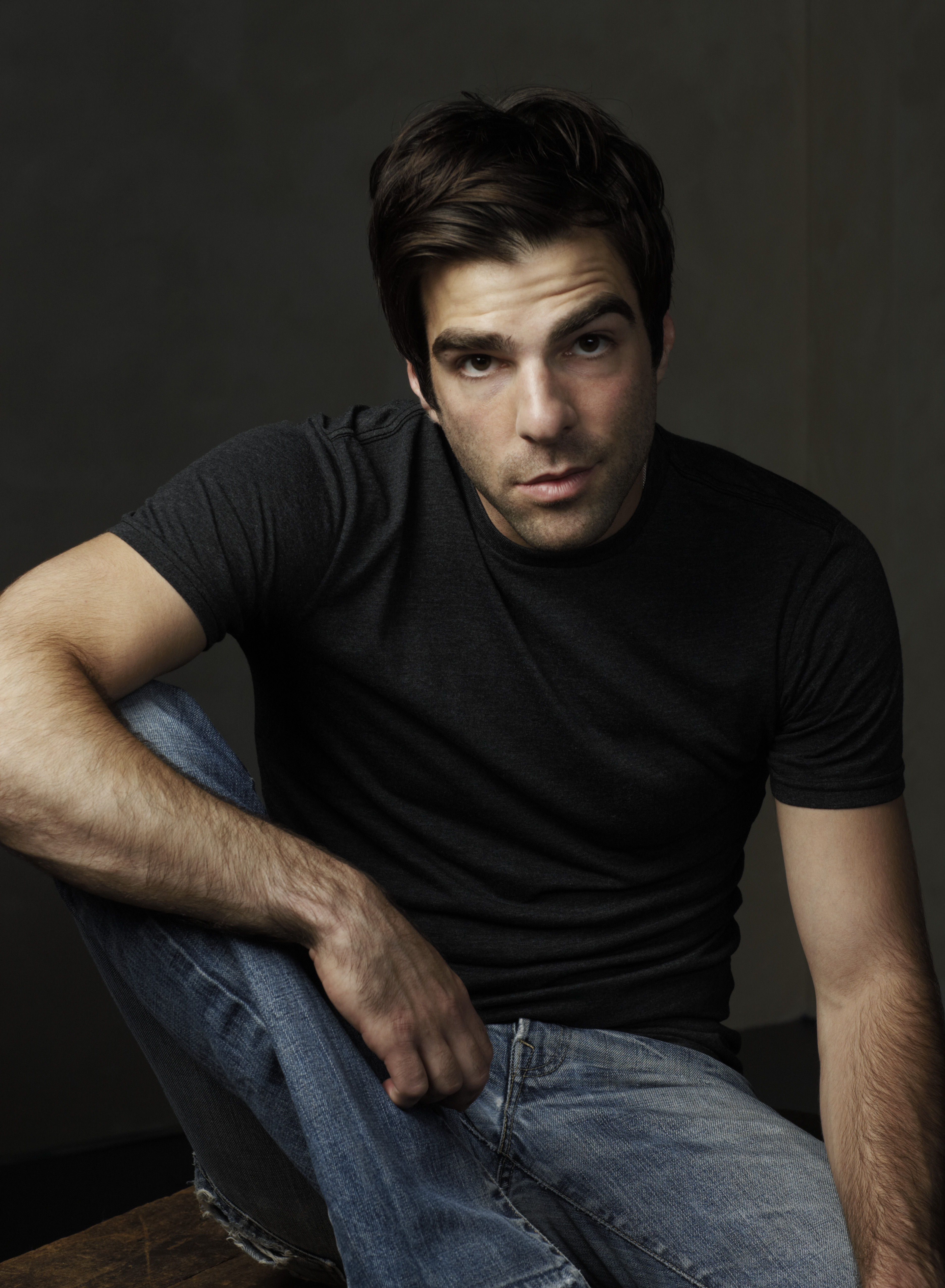  p>扎克瑞·昆图(zachary quinto),1977年6月2日出生于美国宾夕法尼亚