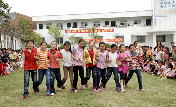绵阳市三台县金石中学