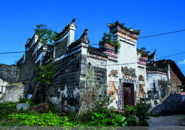  p data-id="go04g4axmw">托口镇,湖南省怀化市洪江市下辖镇,位于洪江