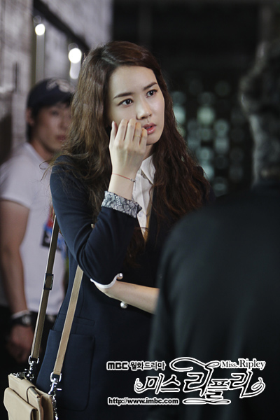  p>再见雷普利小姐(英文:miss ripley, a href="#">tvb /a>译名:说谎