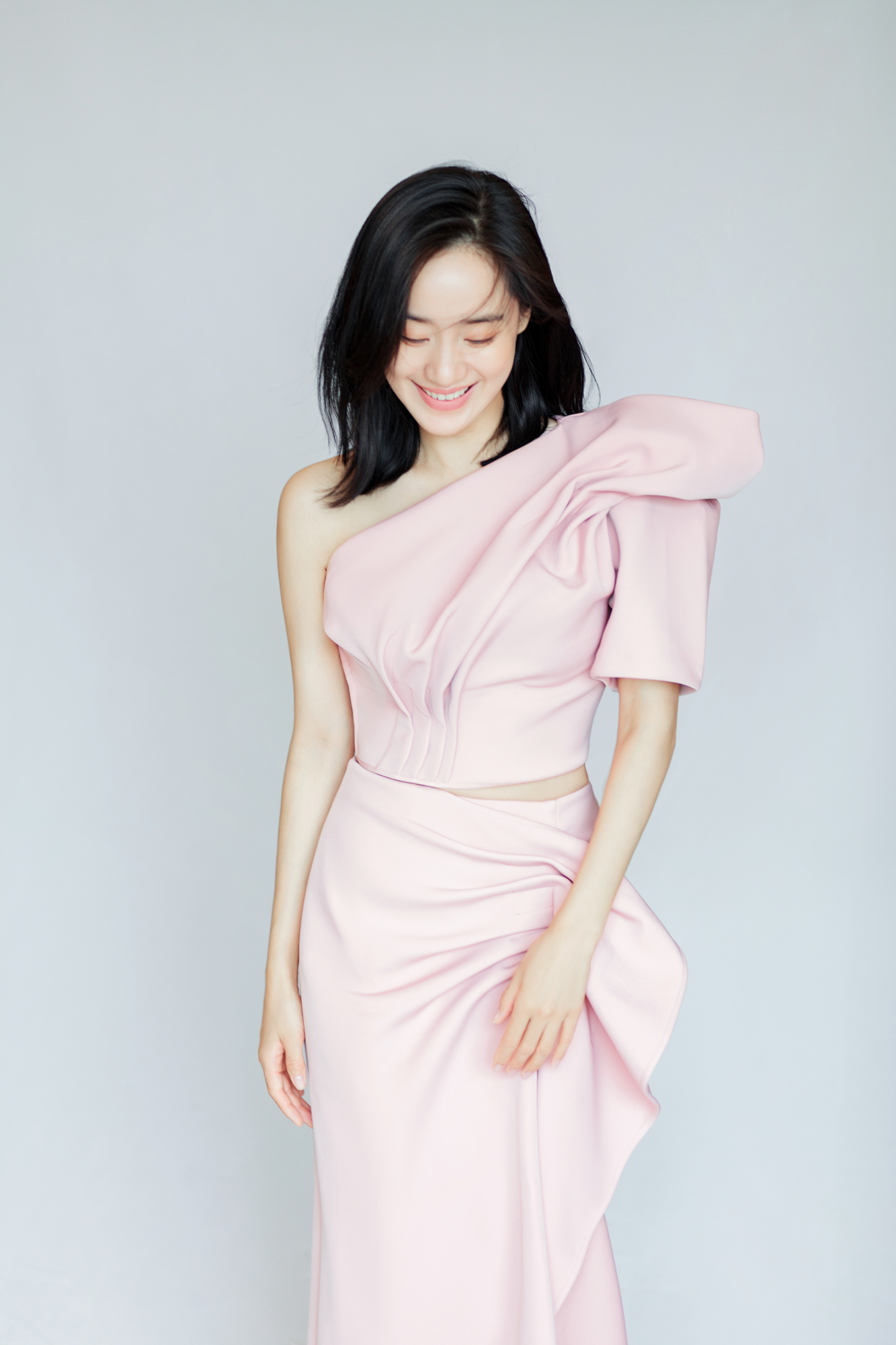  p>王智(原名王紫瑄),1982年7月29日出生于辽宁省鞍山市,中国内地女