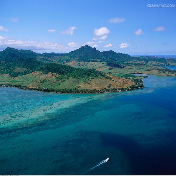 简称 b>毛里塔尼亚, /b>位于非洲西北部,地处北纬15～27度之间,面积