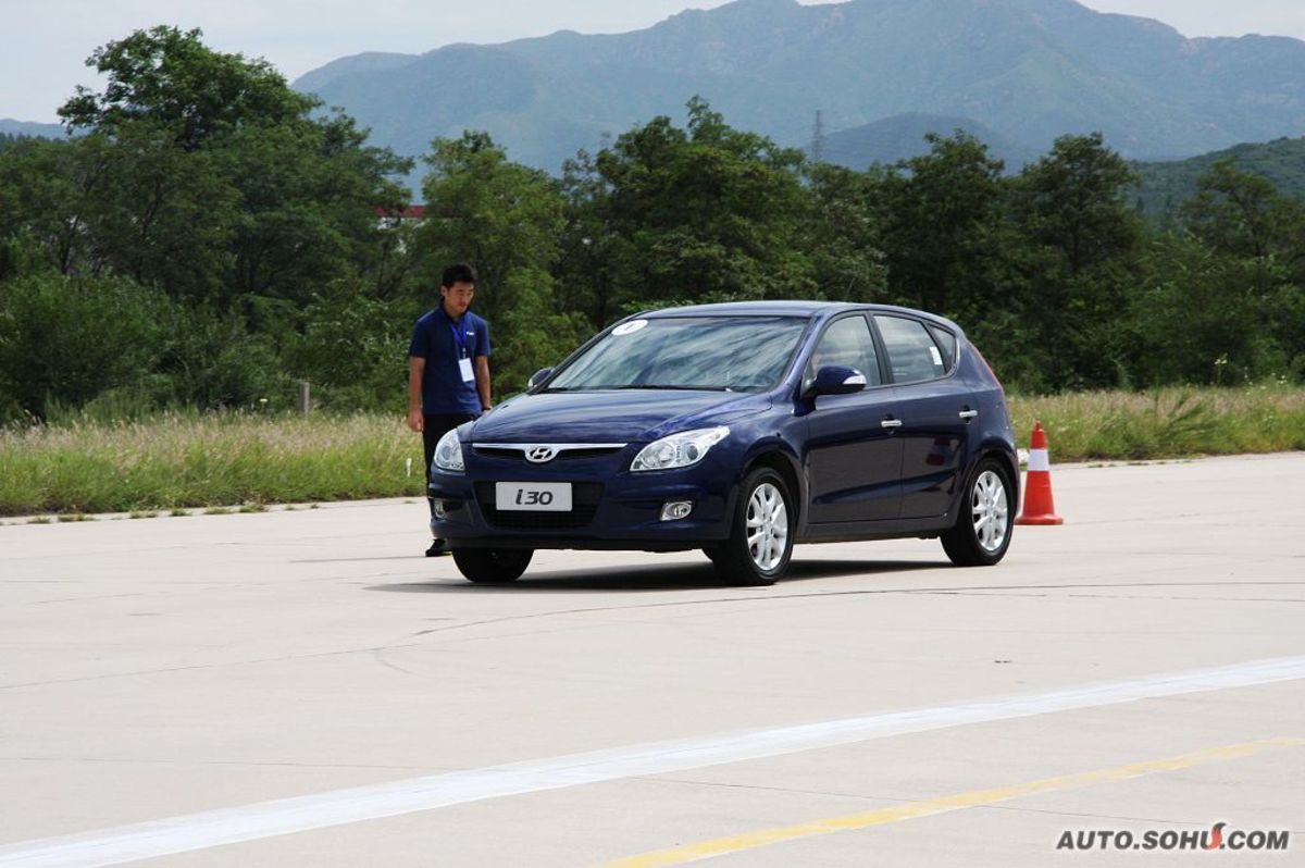 北京现代i30
