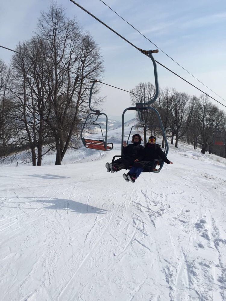 平山神鹿滑雪场