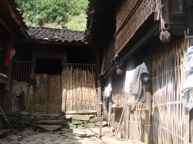  p>那弄村是云南省腾冲县五合乡一个行政村.