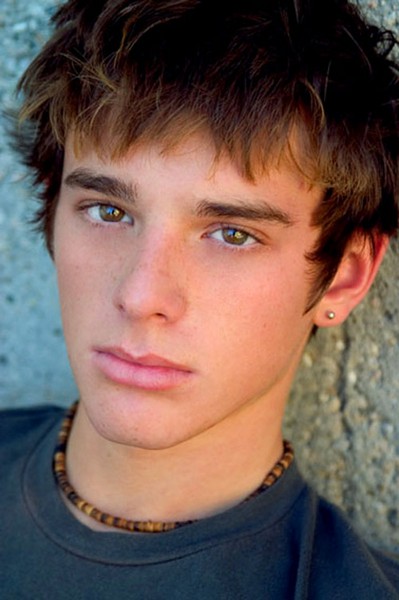  p data-id="go06s86dr2">布兰特·科里根(英文名:brent corrigan),男