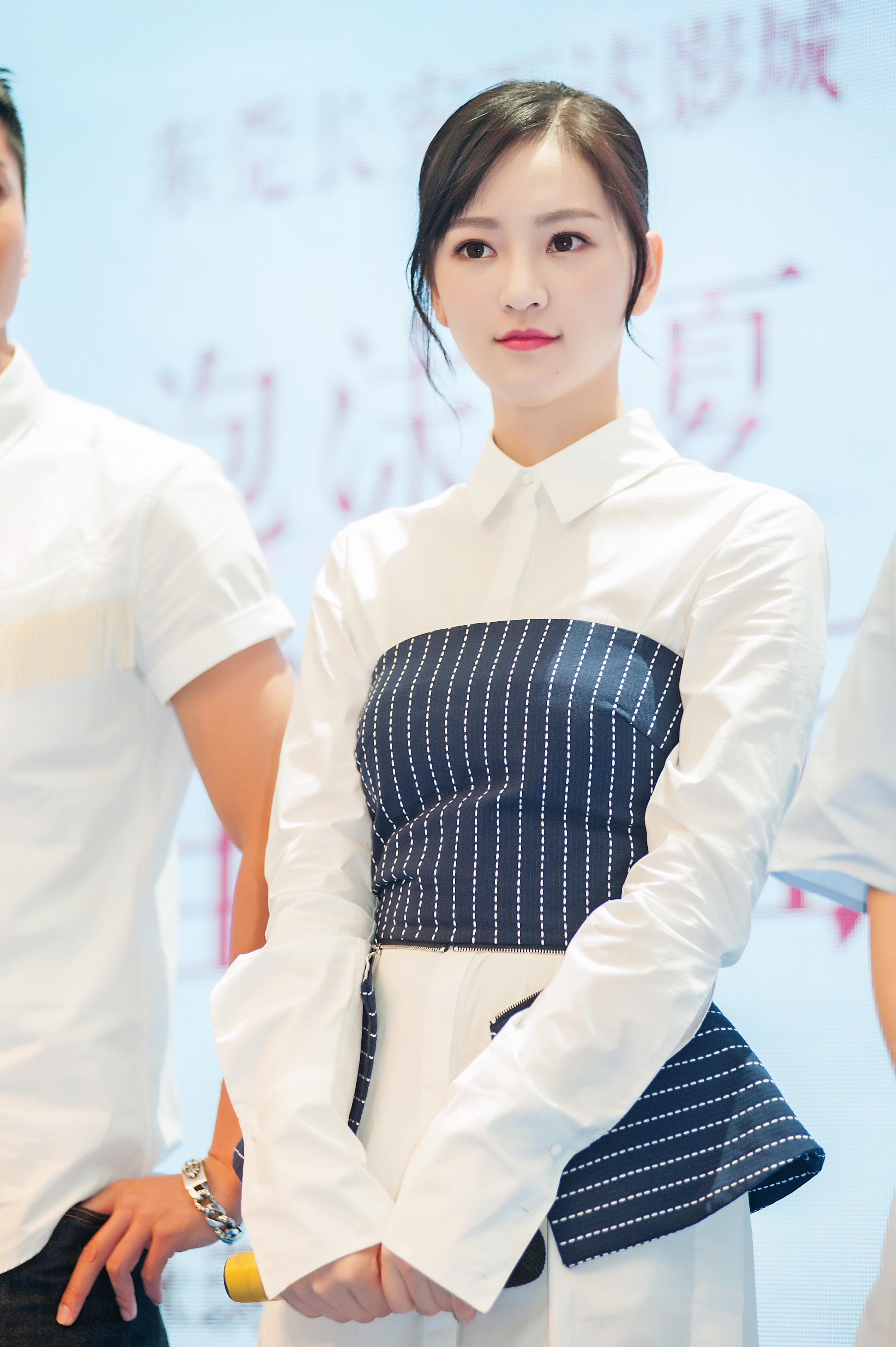  p>黄灿灿,1995年2月28日出生于湖北省赤壁市,中国内地女演员,毕业于 