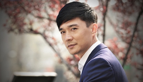  p>张明健,中国男演员,1972年5月25日出生于山东烟台,1996年毕业于 a