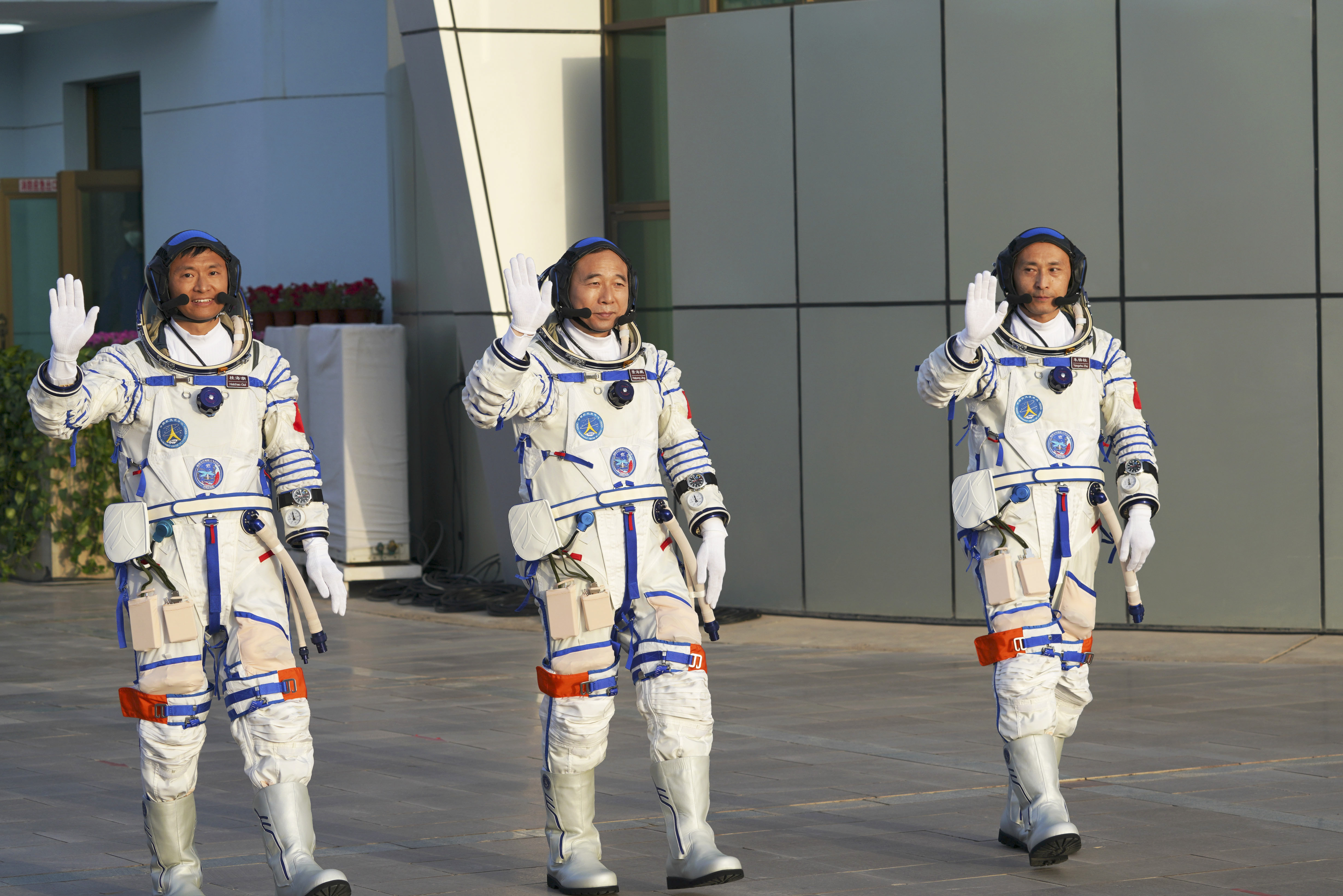 vl5xxuzty">神舟十六号飞行乘组(shenzhou-16 crew),是中国载人飞船 a