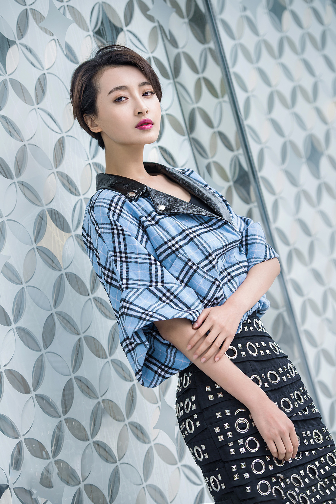  p>杨菲洋,原名杨洋,1989年6月8日出生于江西省赣州市章贡区,中国内地