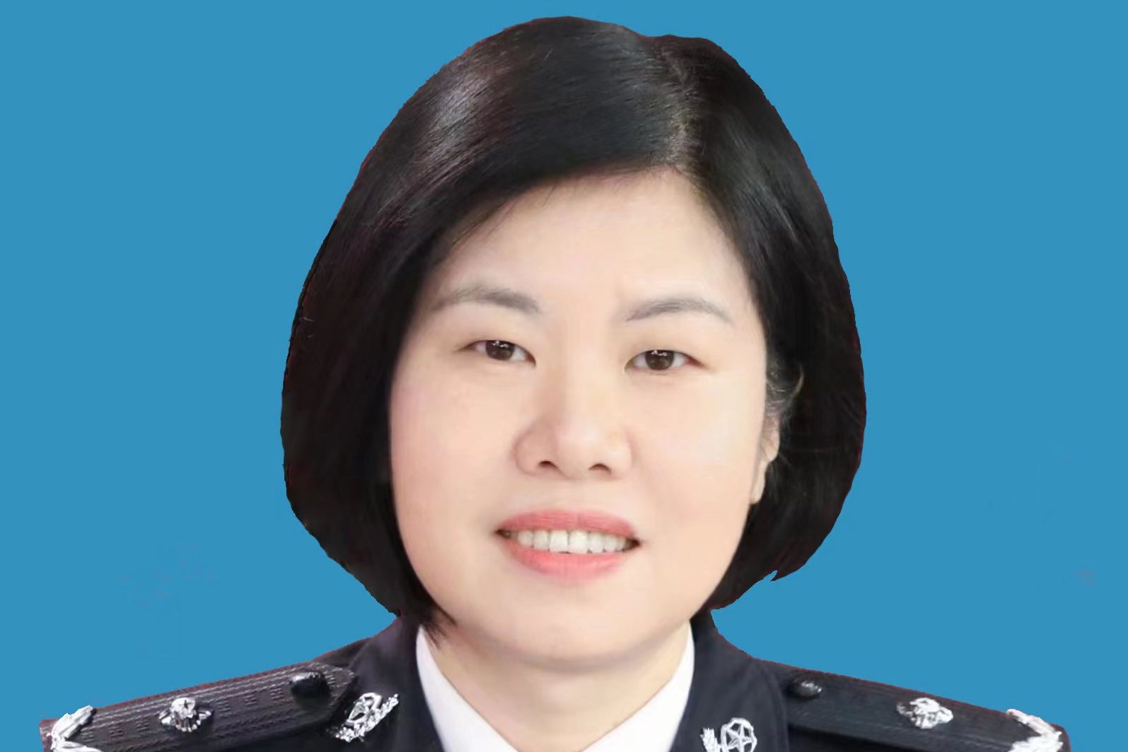  /p> p>现任福州市公安局党委副书记,常务副局长.  /p>