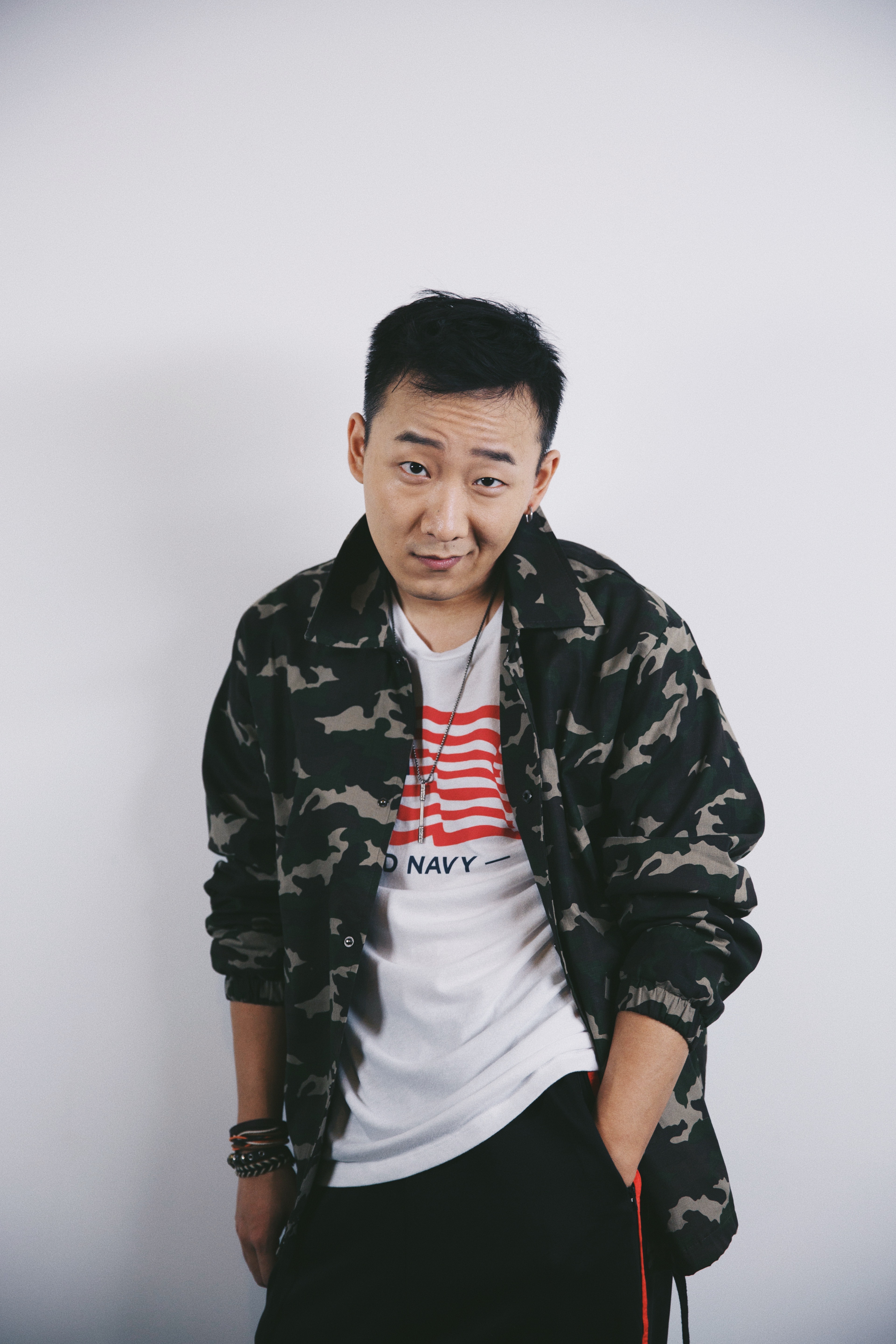  p data-id="gnx915c86o">甘昀宸,1988年1月1日出生于新疆维吾尔自治