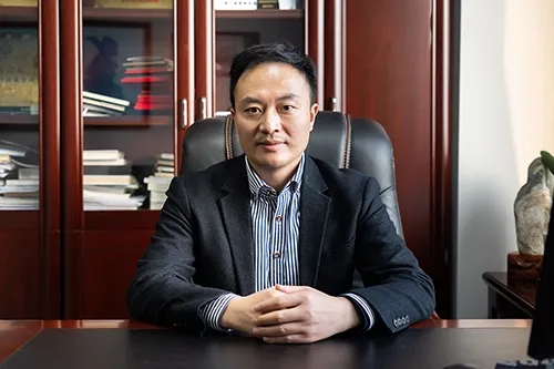  p data-id="2j2skfymukj">程栋是江西上饶广丰县洋口镇壶村人,父母都