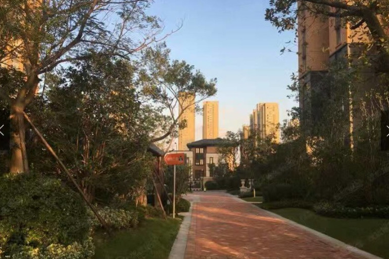 常发御龙山
