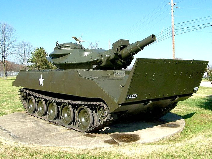  p data-id="gnbxjba16b">m551轻型坦克(英文:m551 light tank,英文