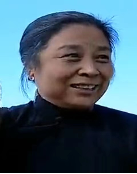 data-lemmaid="14780">小兵张嘎 /a>》中饰演英子奶奶