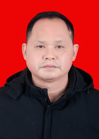3vyl">王勇明,现任湖南省湘西土家族苗族自治州永顺县发改局党组成员