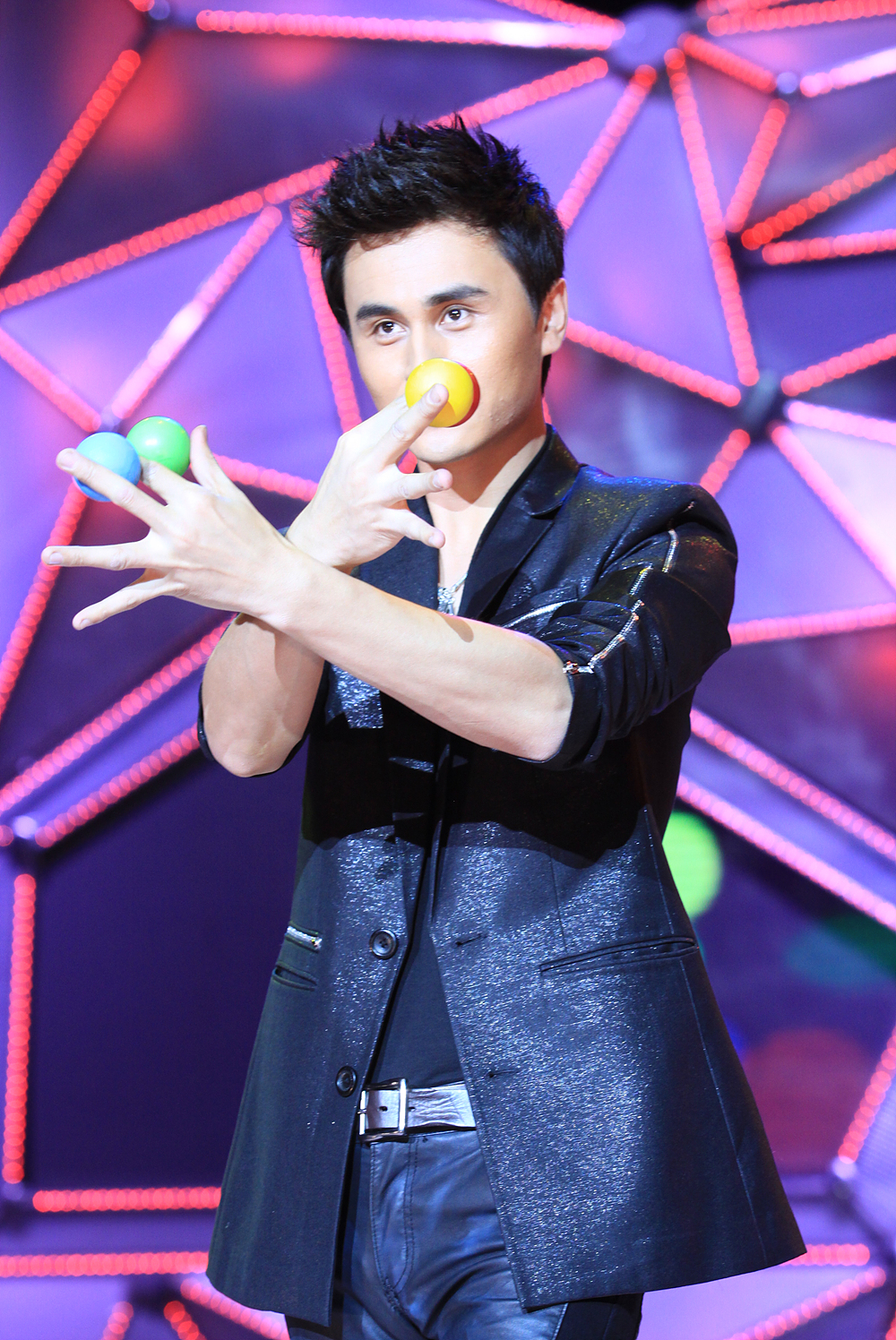 id="tsibcqoascfu">刘世杰,男, span class="psl-tag">职业魔术师 