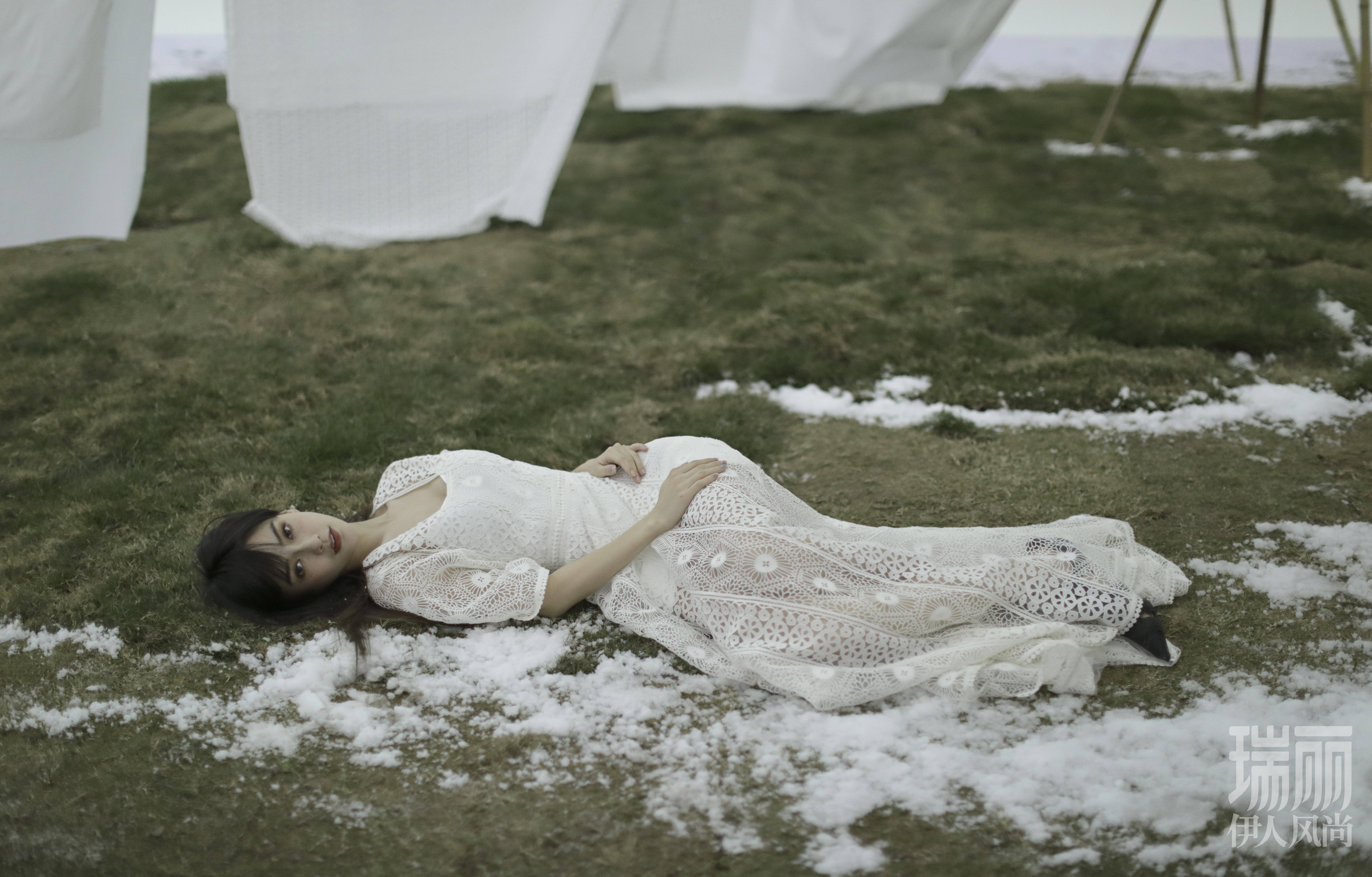  p>angelababy(杨颖),1989年2月28日出生于香港,华语影视女演员,时尚