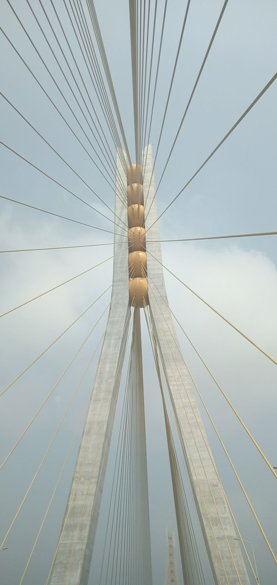  p>池州长江大桥(chizhou yangtze river bridge)是中国 a href="#"