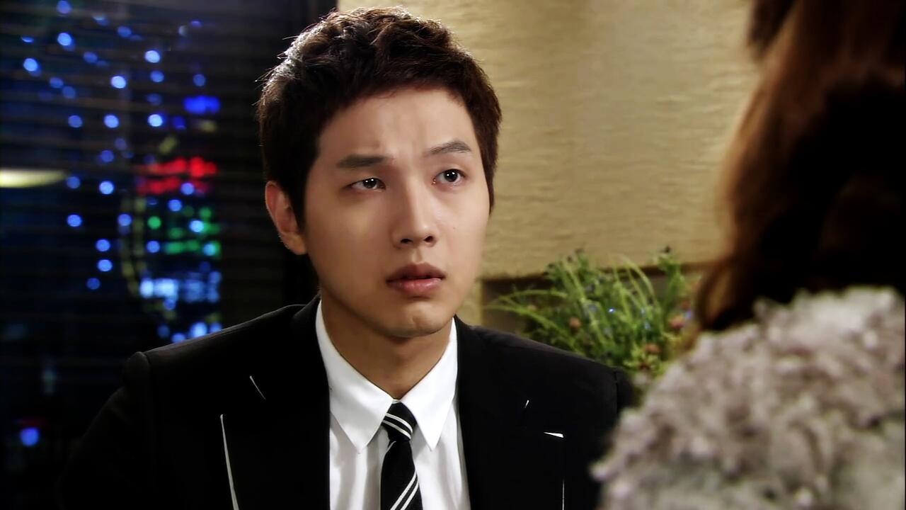  p>池贤宇,1984年11月29日出生于韩国,韩国男演员,歌手.