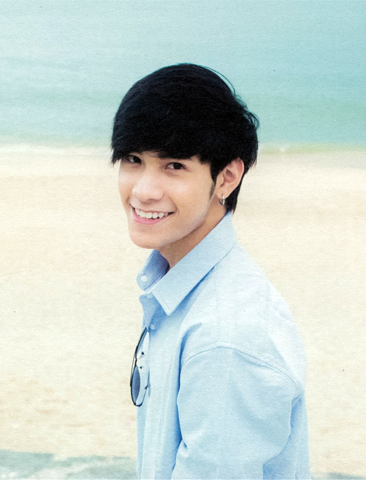  p>巴拉奇亚·鲁洛(singto),1994年7月28日出生于泰国曼谷,泰国男演员