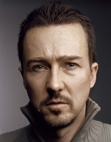  p>爱德华·诺顿(edward harrison norton),1969年8月18日出生于美国