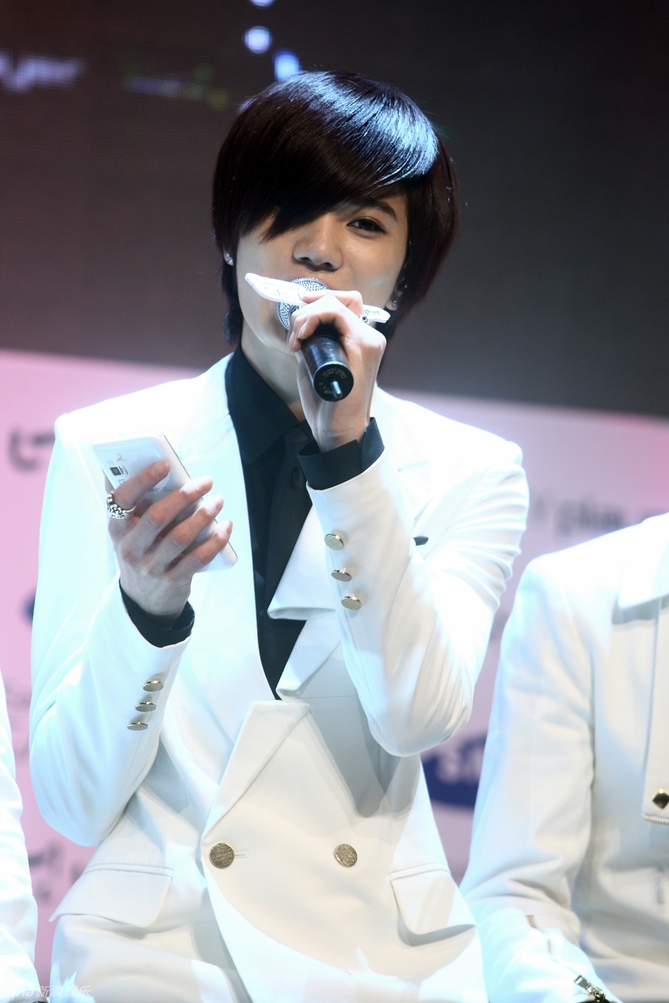  p data-id="gnwmaj8wli">李成钟(lee seongjong),1993年9月3日出生于