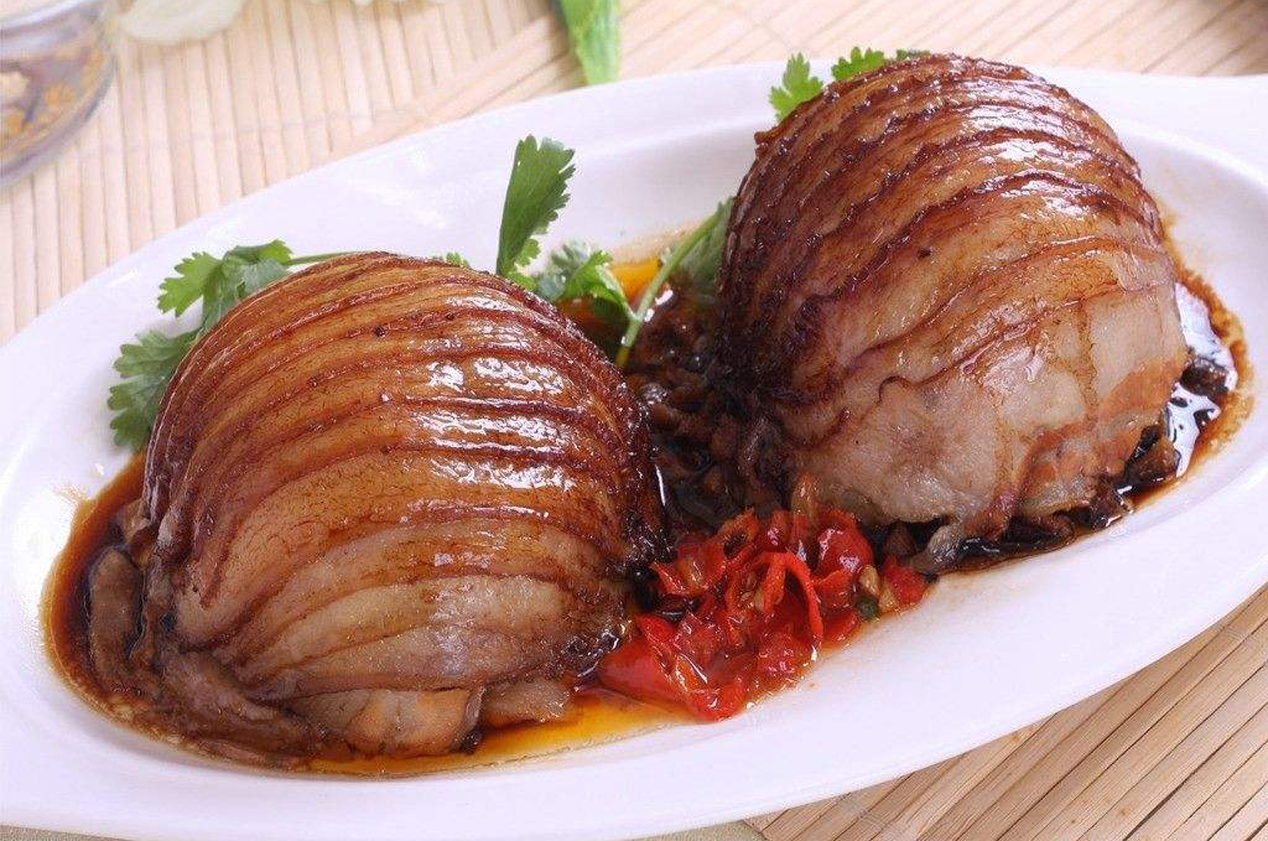  p>甜烧白,源于中国 a target="_blank" href="/item/四川省/15626925