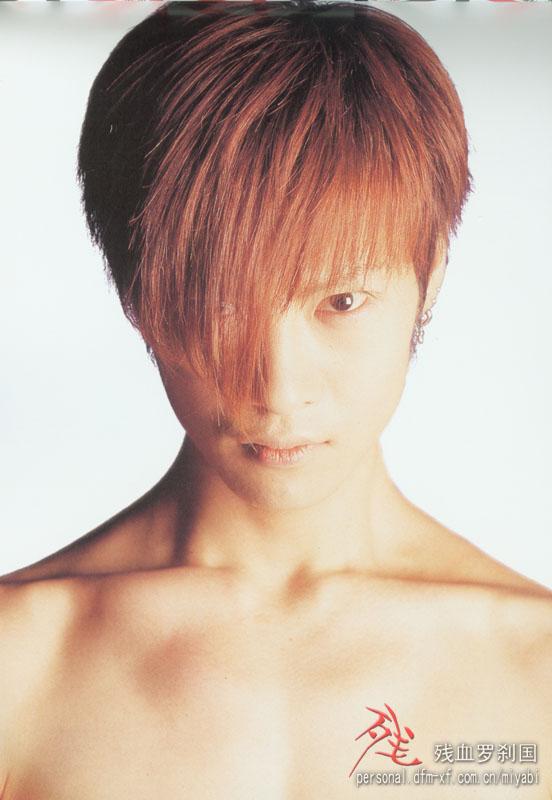 ld4n21">toshiya,原名:hara toshimasa,日本乐队dir en grey的贝司手