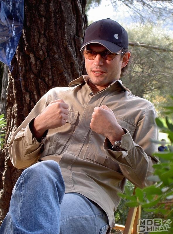 vincent perez /p> p> b>译名 /b>:文森特·佩雷斯国籍:法国 /p>