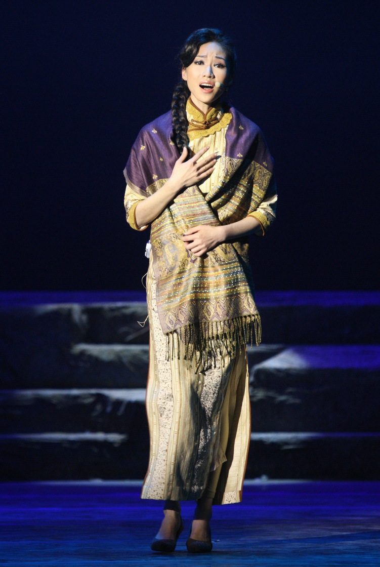  p data-id="gnt1xfcegd">黄琦雯,中国内地女歌手,摩登复古音乐人