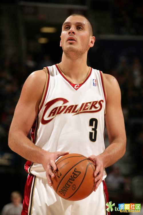  p>亚历山大·帕夫洛维奇(aleksandar pavlovi  ),1983年11月15日出生