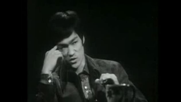 李小龙(英文名:bruce lee,1940年11月27日—1973年7月20日),本名李振