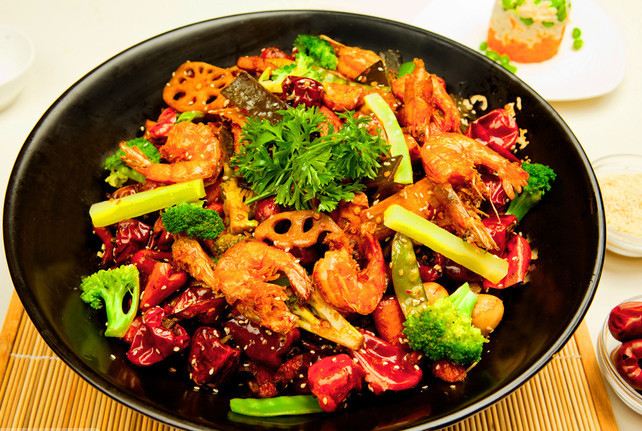 富润川聚园麻辣香锅