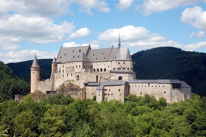  p>卢森堡大公国( a target="_blank" href="/item/卢森堡语/7625675"