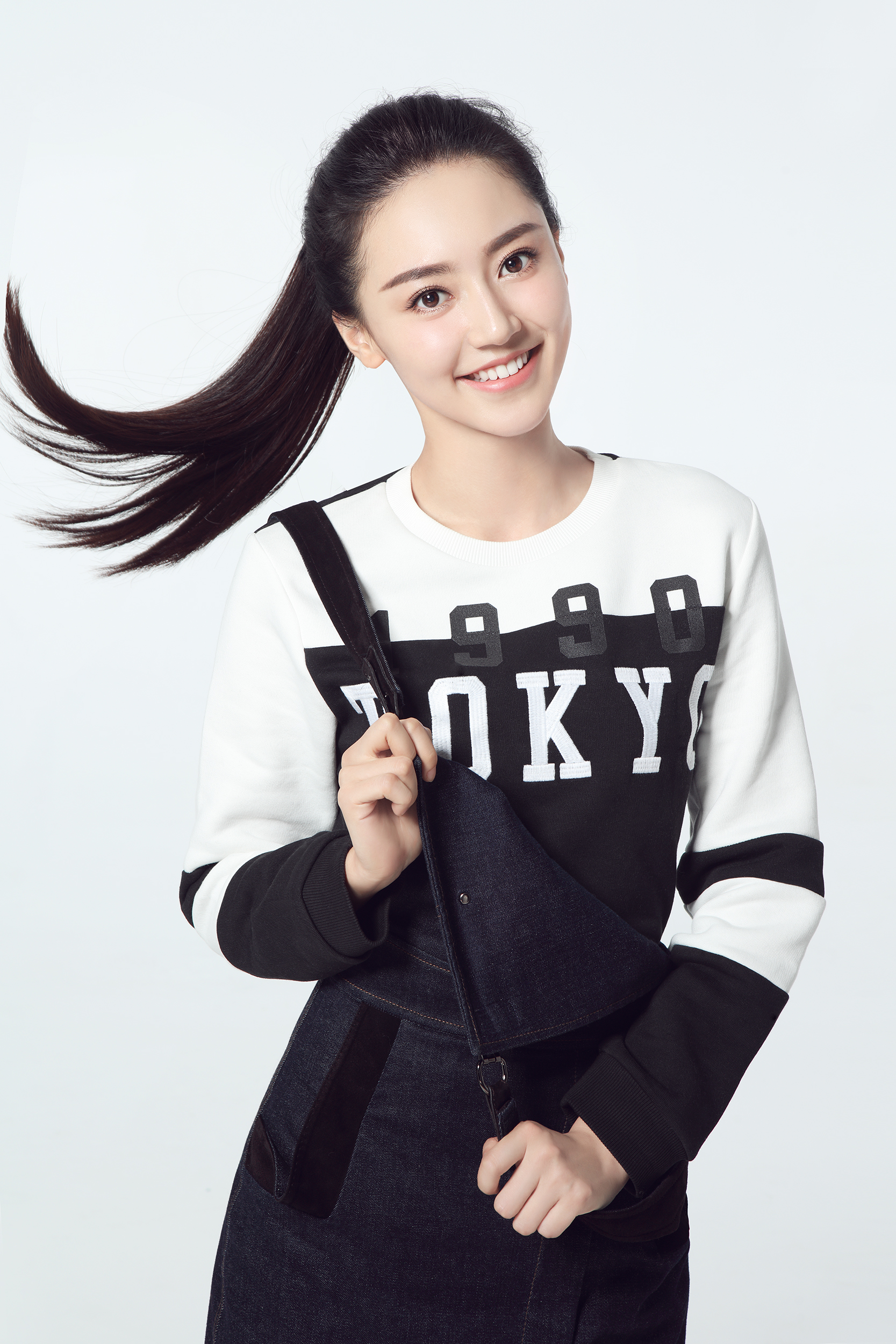 lemmaid="224276">北京电影学院 /a>2009级表演系本科,中国内地女演员