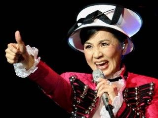 《等待成一朵莲》是台湾著名歌手 a target="_blank" href="/item/凤