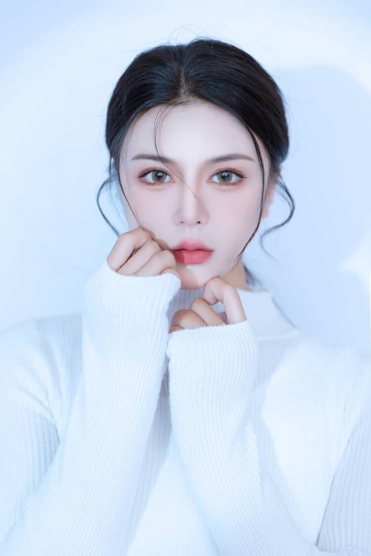 class="ref" data-ctrid="2kn8lqmqjme">白帆,中国内地女演员 /span> 