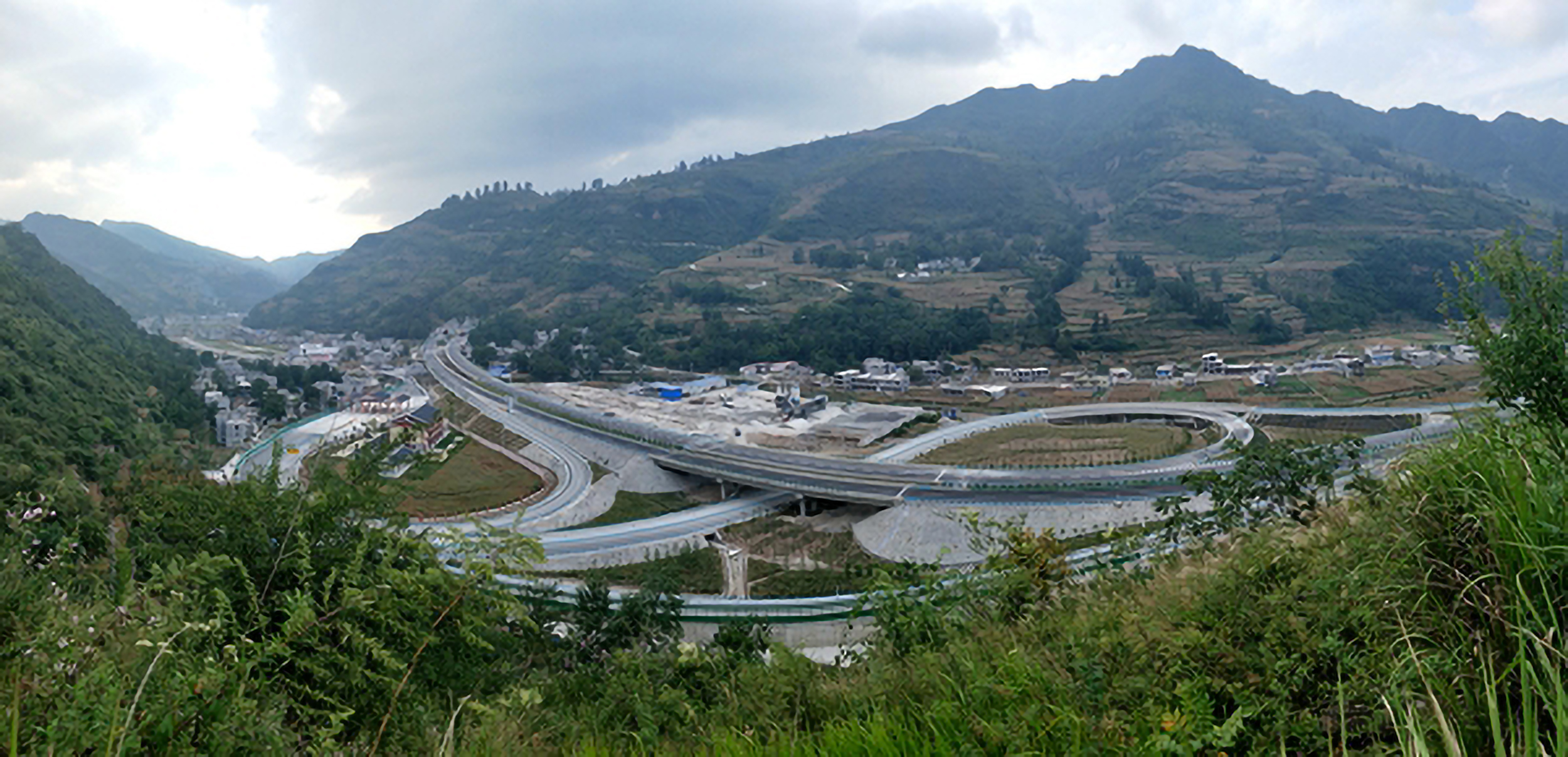 毕节-二龙关高速公路