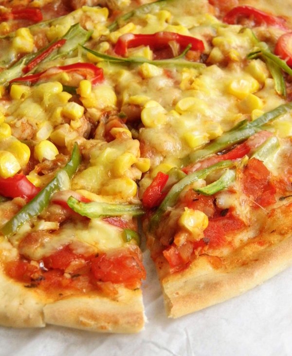  p>新奥尔良鸡腿肉批萨是一道美食,主要制作材料是 a target="_blank"