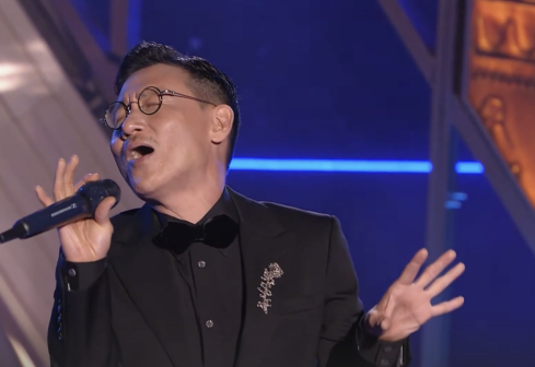 张学友于2021香港小姐总决赛演唱该曲#2