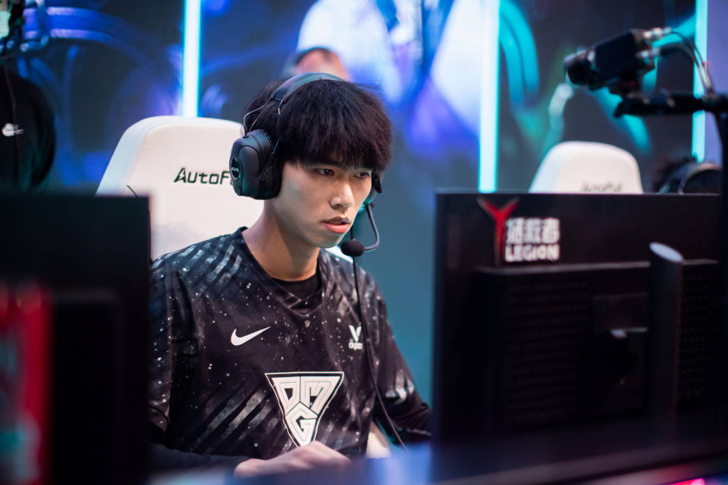  p data-id="2fdsdo430dm">毛安,(游戏id:aki,曾用id:life),2000年4月