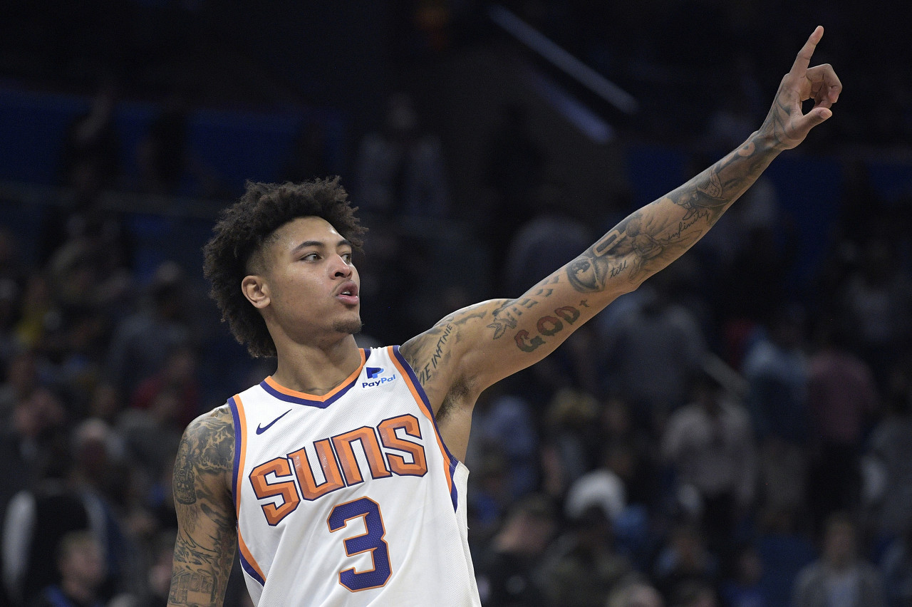  p data-id="gnfyand6iv">小凯利·乌布雷(kelly oubre jr.