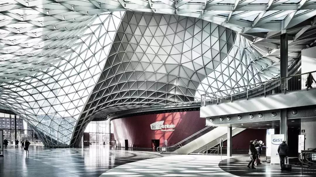 米兰国际展览中心