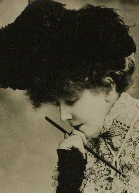 莎拉·贝恩哈特