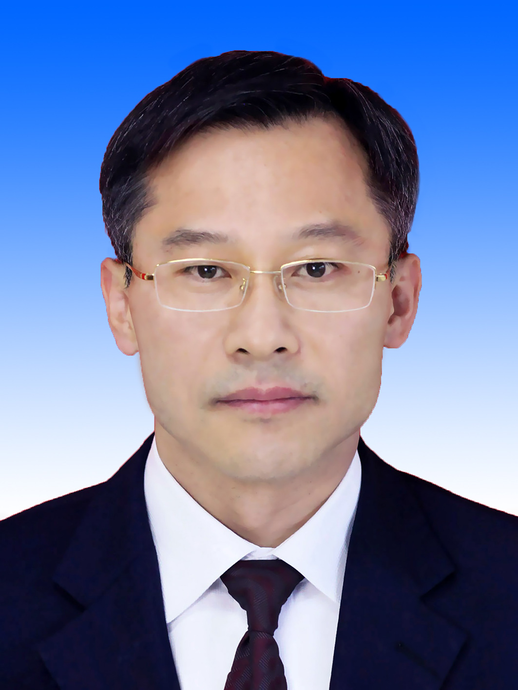 hffiq8fwv">现任山东省烟台市招远市行政审批服务局党组副书记,局长