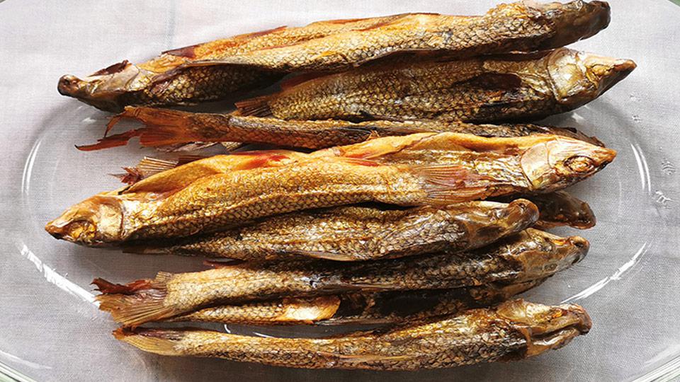 湘菜火焙鱼简单去鱼刺手撕鱼