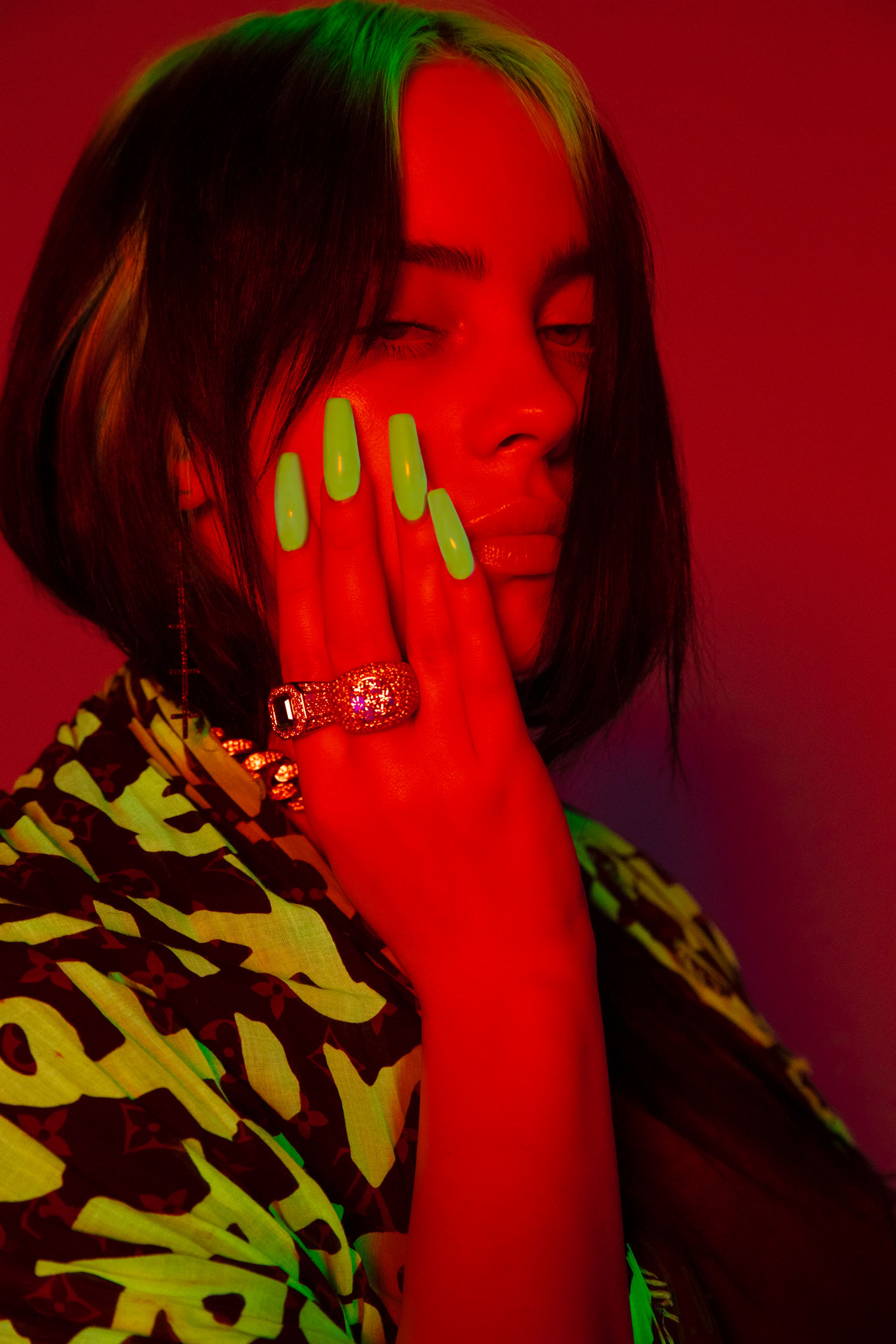  p>比莉·艾利什(billie eilish),2001年12月18日出生于美国加利福尼